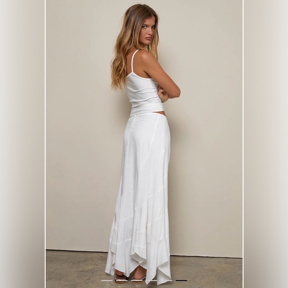 Motel rocks Rombe Seamed Fairy Maxi Skirt In Ivory size M NWT - Picture 4 of 4